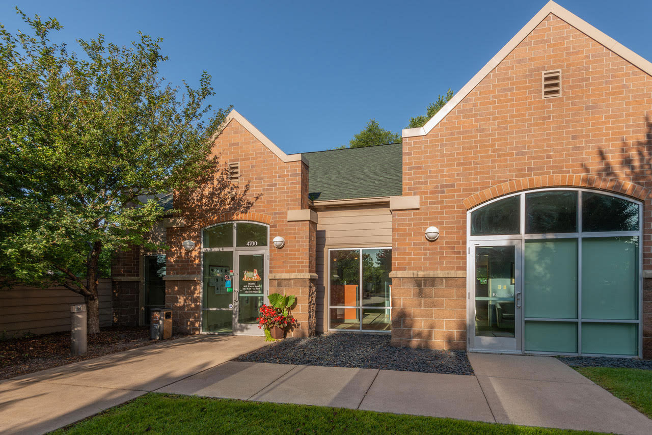 front entrance to a veterinary clinic