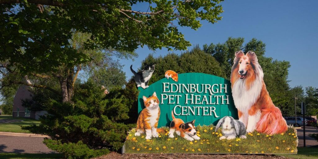 the Edinburgh Pet Health Center sign in front of the clinic